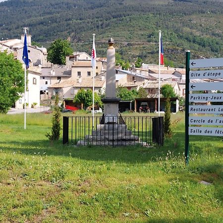 Bed and Breakfast La Fischaumiere Soleilhas Exterior foto